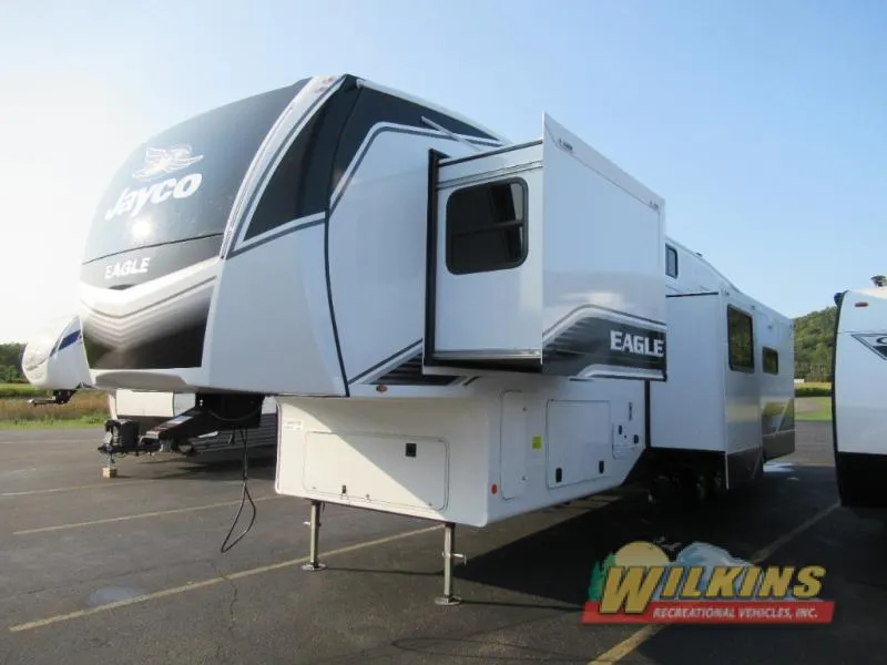 2026 Jayco Eagle 355MBQS - Photo 4