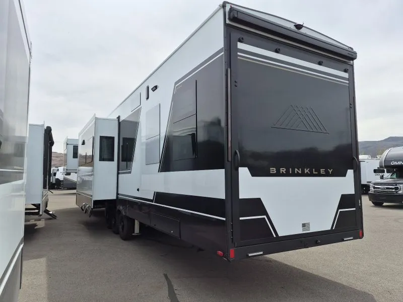 2026 Brinkley Model G 4170, Photos photo 2