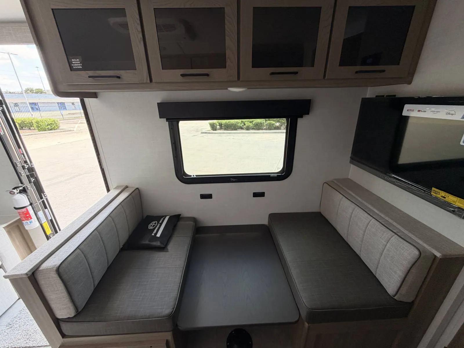 2027 Forest River Rockwood Geo Pro 19FD — Photo 5