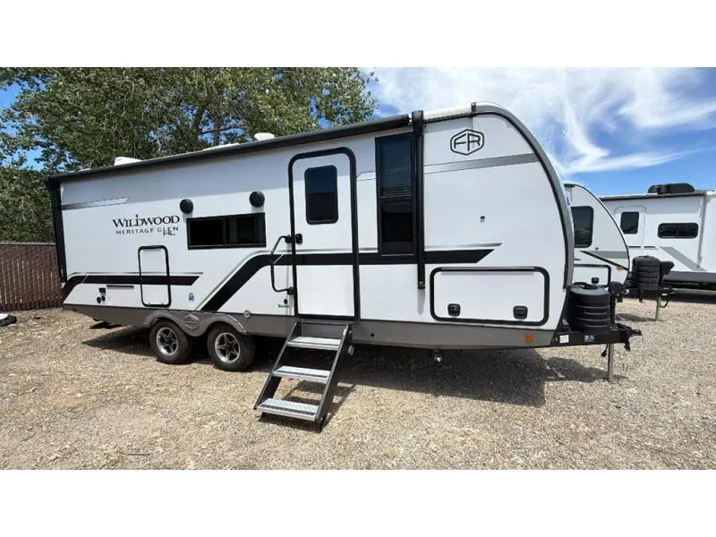 2025 Forest River RV Wildwood Heritage Glen Hyper-Lyte 22RKHL - Photo 3