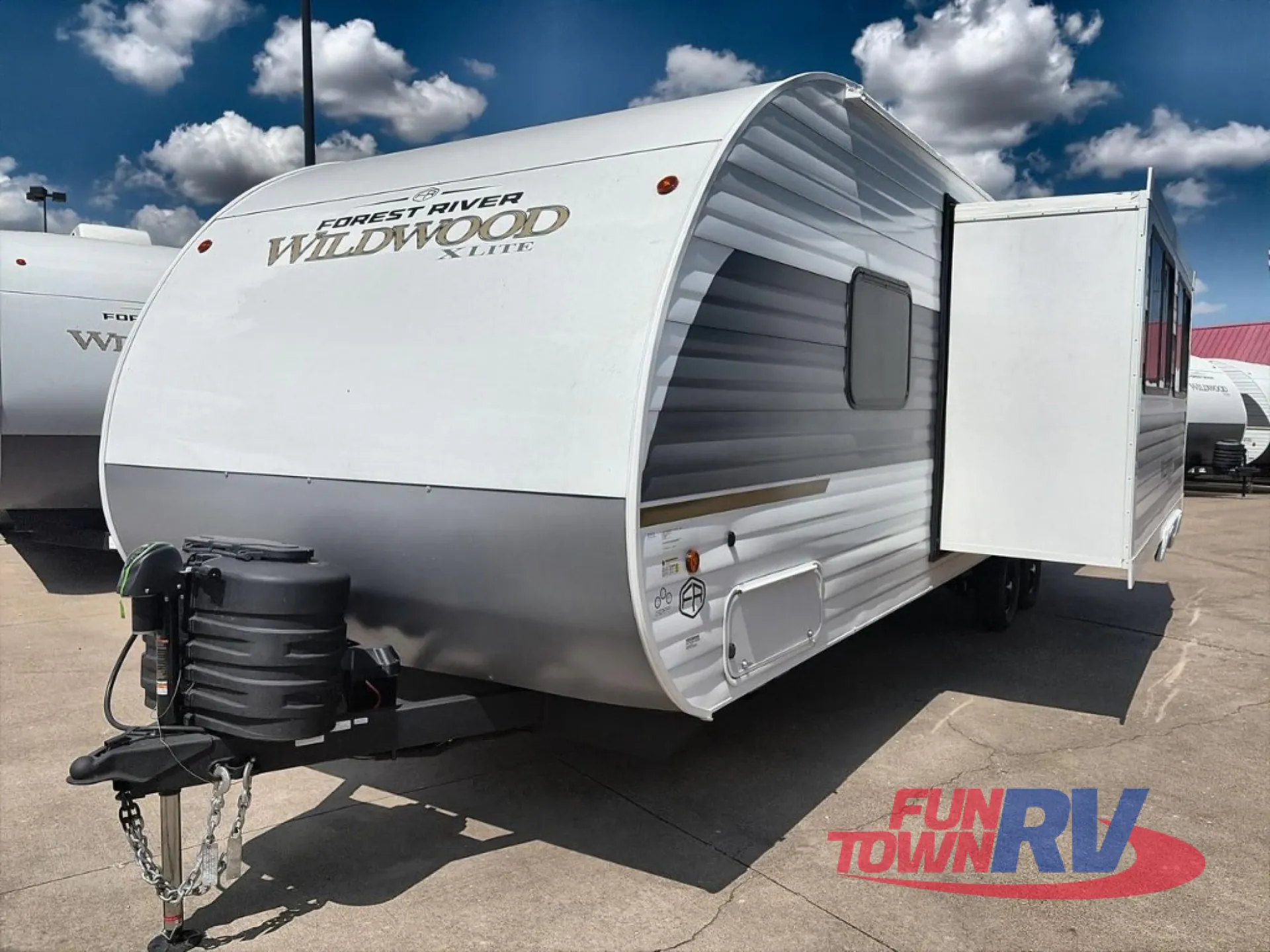 2027 Forest River Wildwood 263BHXL - Photo 4