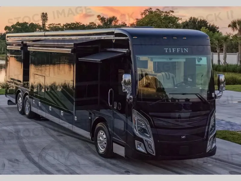 2027 Tiffin Zephyr 45 PZ - Photo 2