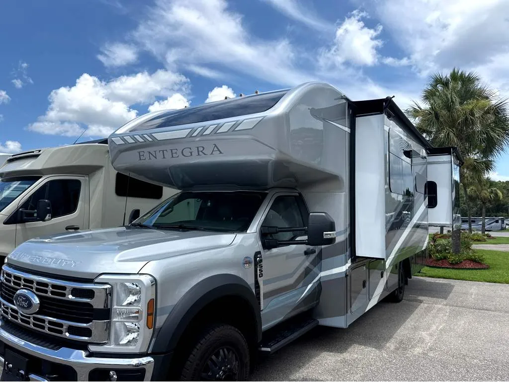 2027 Entegra Coach Esteem XL 32U - Photo 3