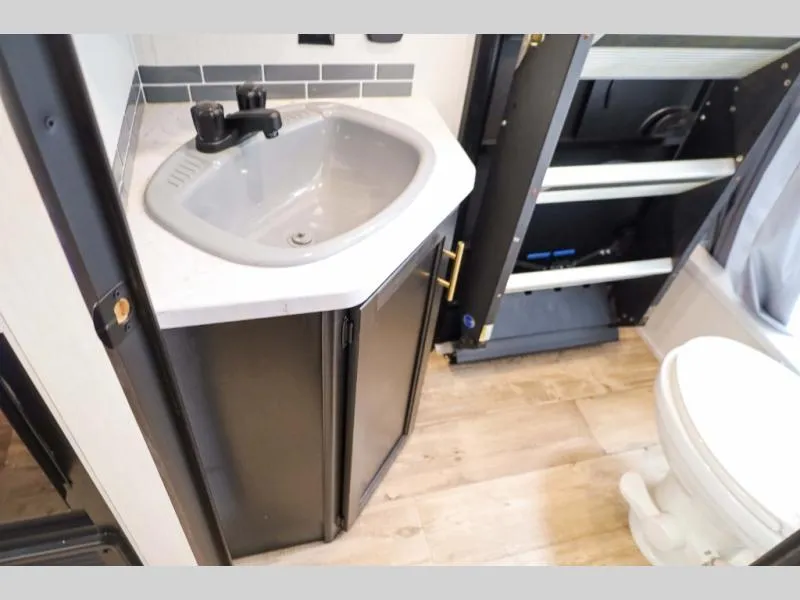 2022 Forest River RV Cherokee Grey Wolf 274BRB - Photo 4