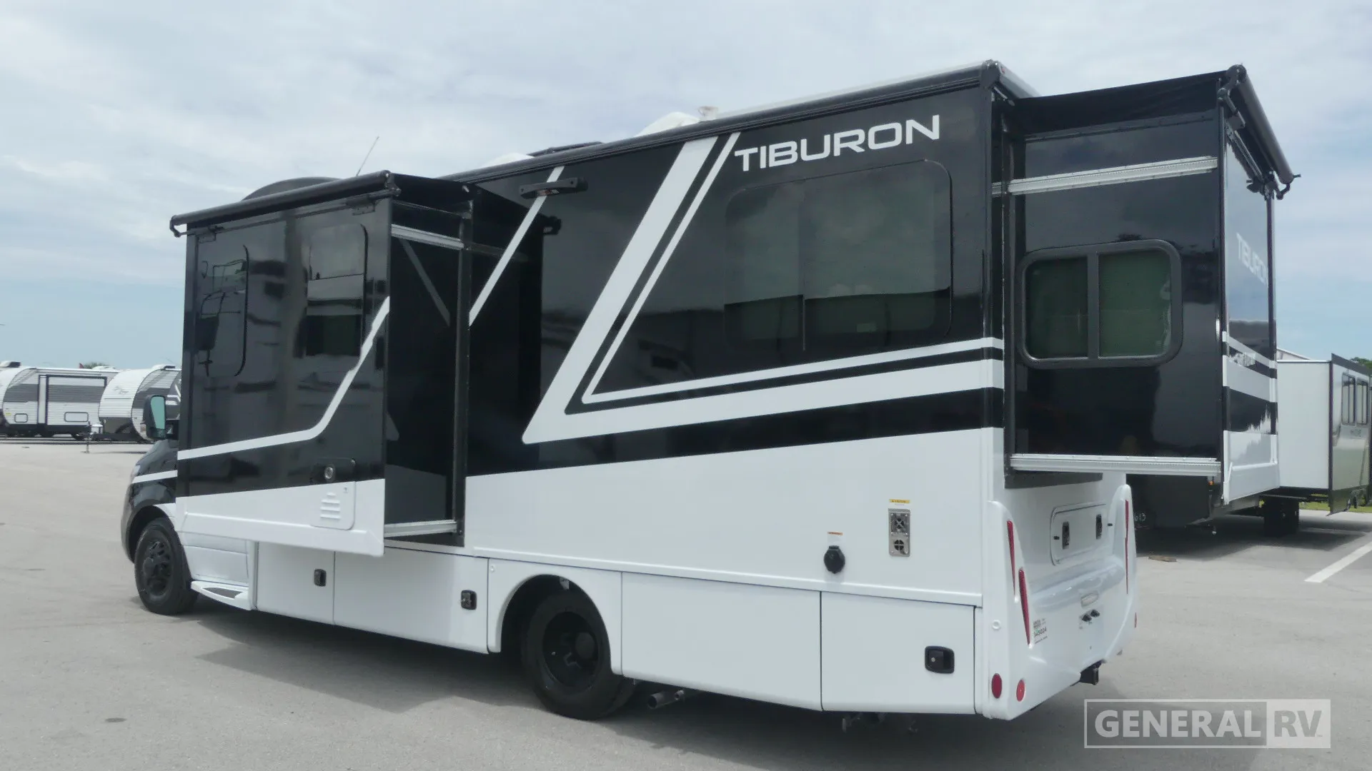2026 Thor Motor Coach Tiburon Sprinter 24RW - Photo 4