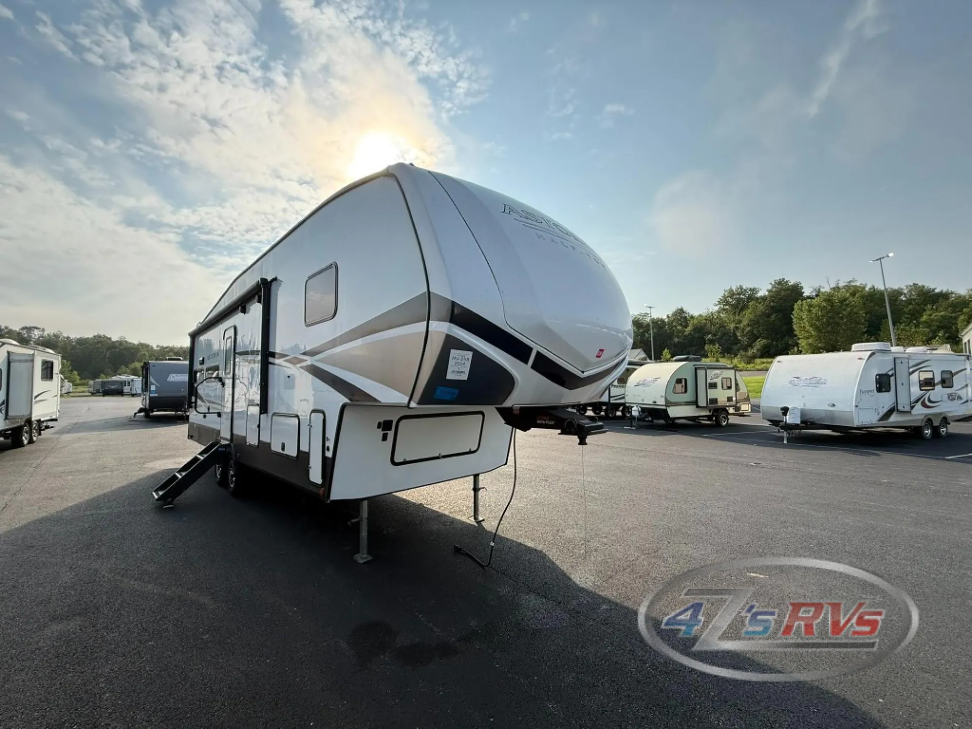 2024 Dutchmen Astoria 260RK - Photo 2