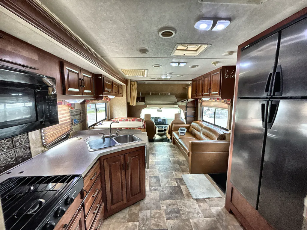 2013 Forest River Sunseeker 3050S, Photos photo 32