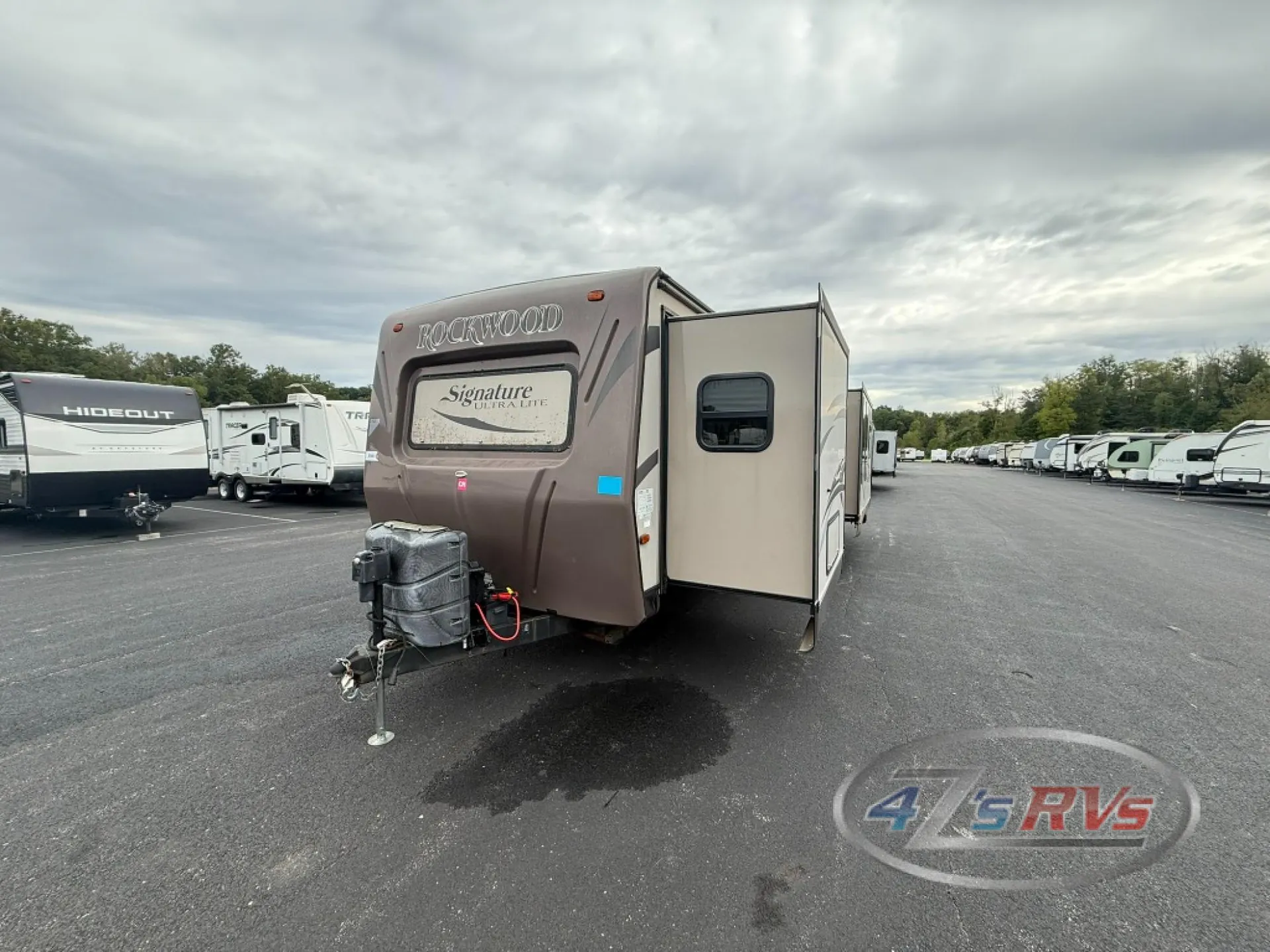 2014 Forest River Rockwood Signature Ultra Lite 8325SS - Photo 3