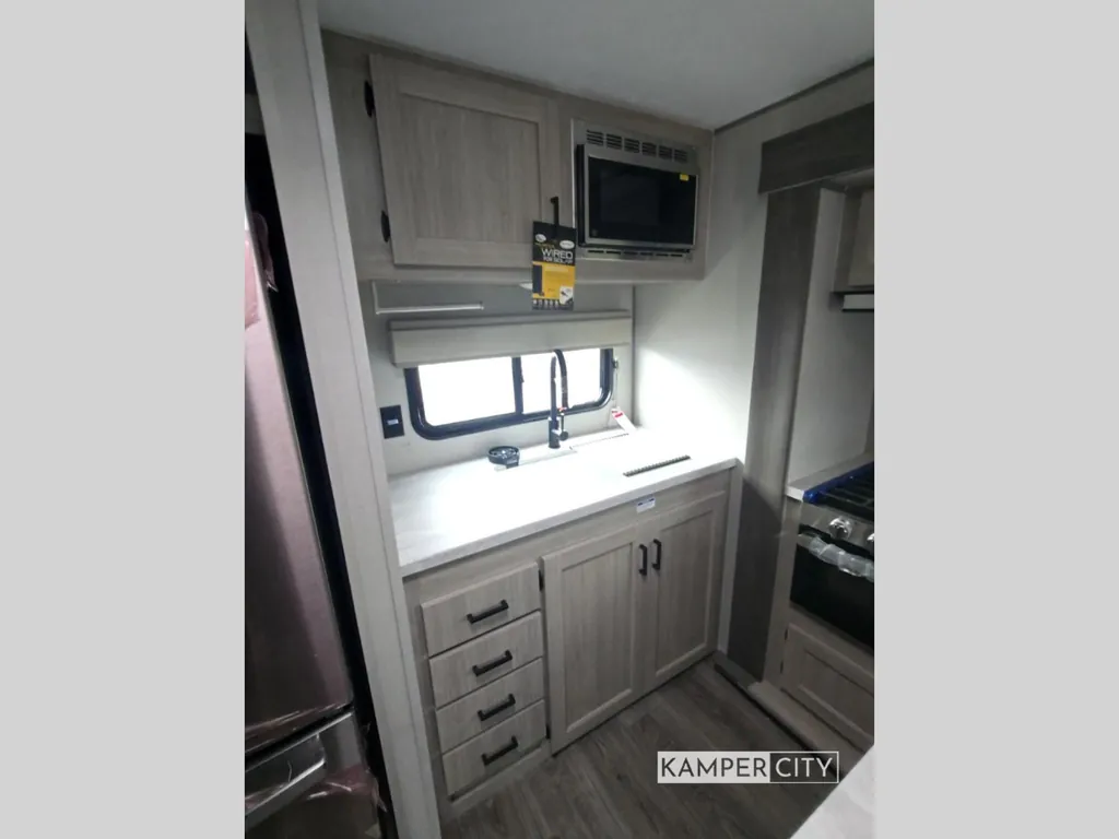 2025 Coachmen Catalina Legacy Edition 323MAZE, Photos photo 24