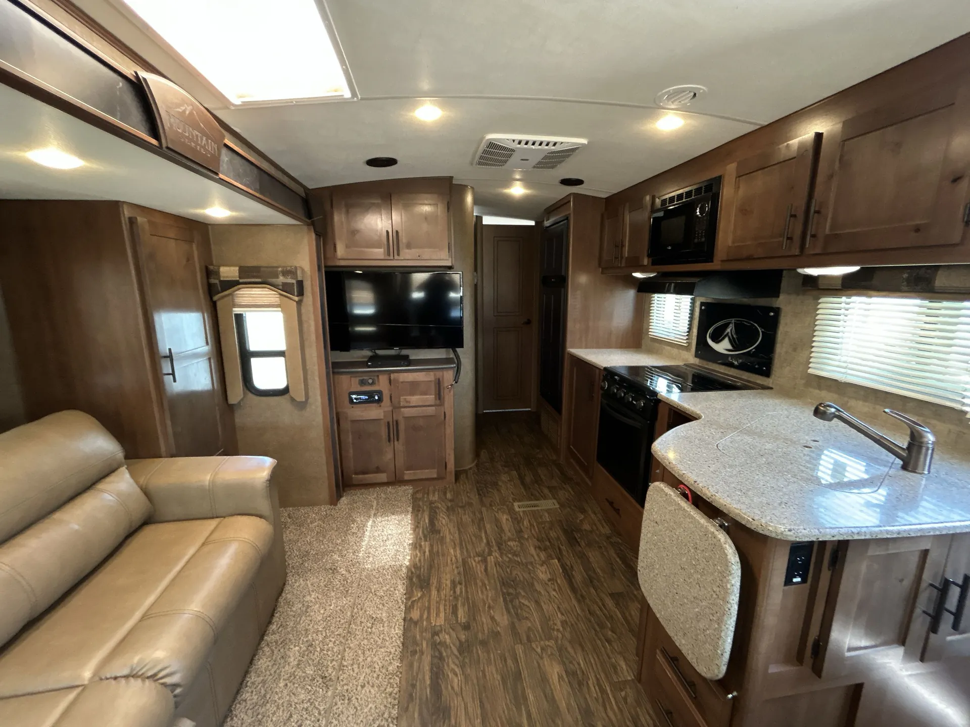 2019 Outdoors RV Mountain Series Timber Ridge 25RDS — living area main