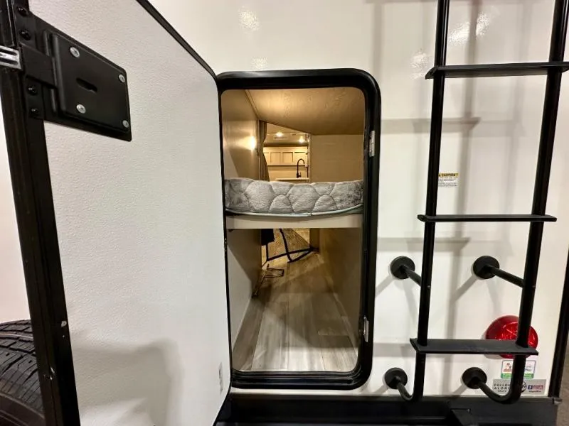 2023 Forest River Flagstaff Micro Lite 25BRDS - Photo 4