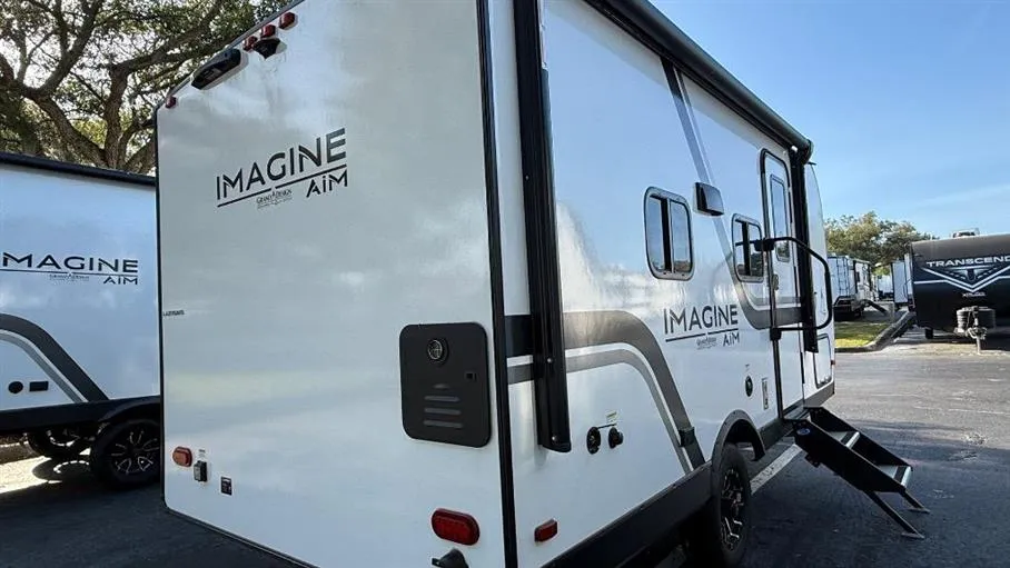 2026 Grand Design Imagine AIM 16MLA - Photo 4