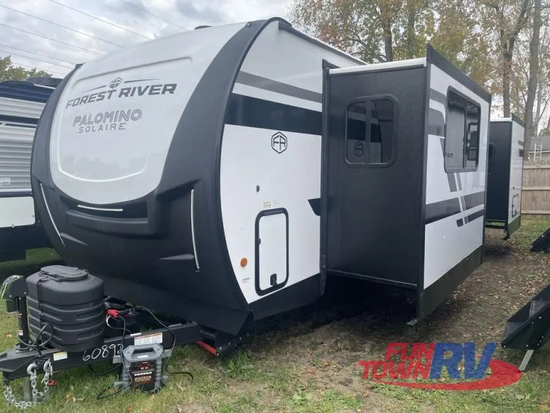 2026 Forest River Solaire 3300FLBS - Photo 4