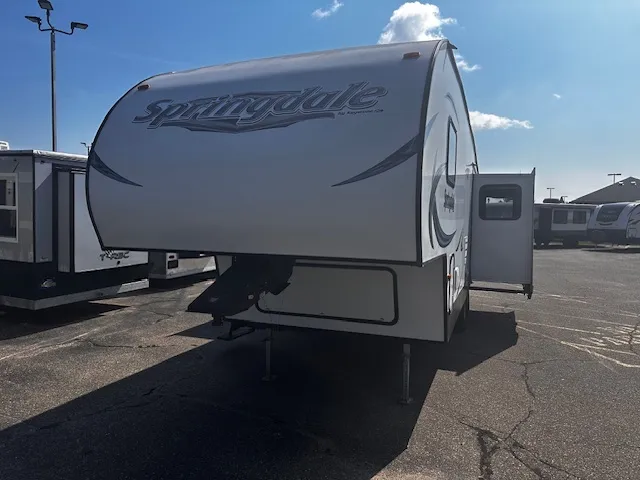 2014 Keystone Springdale 253FWRE - Photo 3