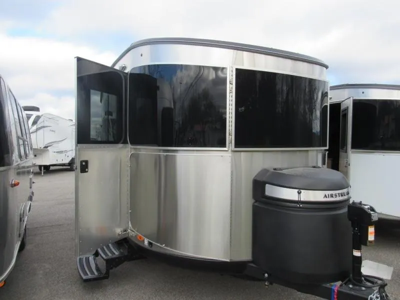 2025 Airstream Basecamp Basecamp 20X - Photo 3