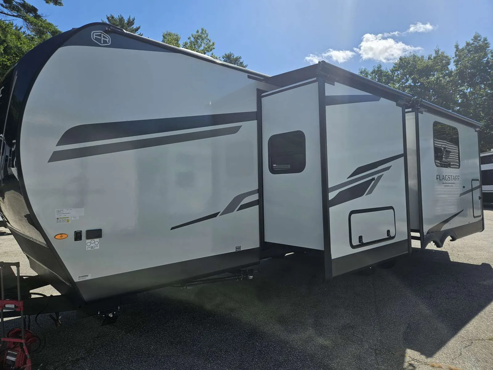 2027 Forest River Flagstaff Super Lite 27RKS - Photo 4