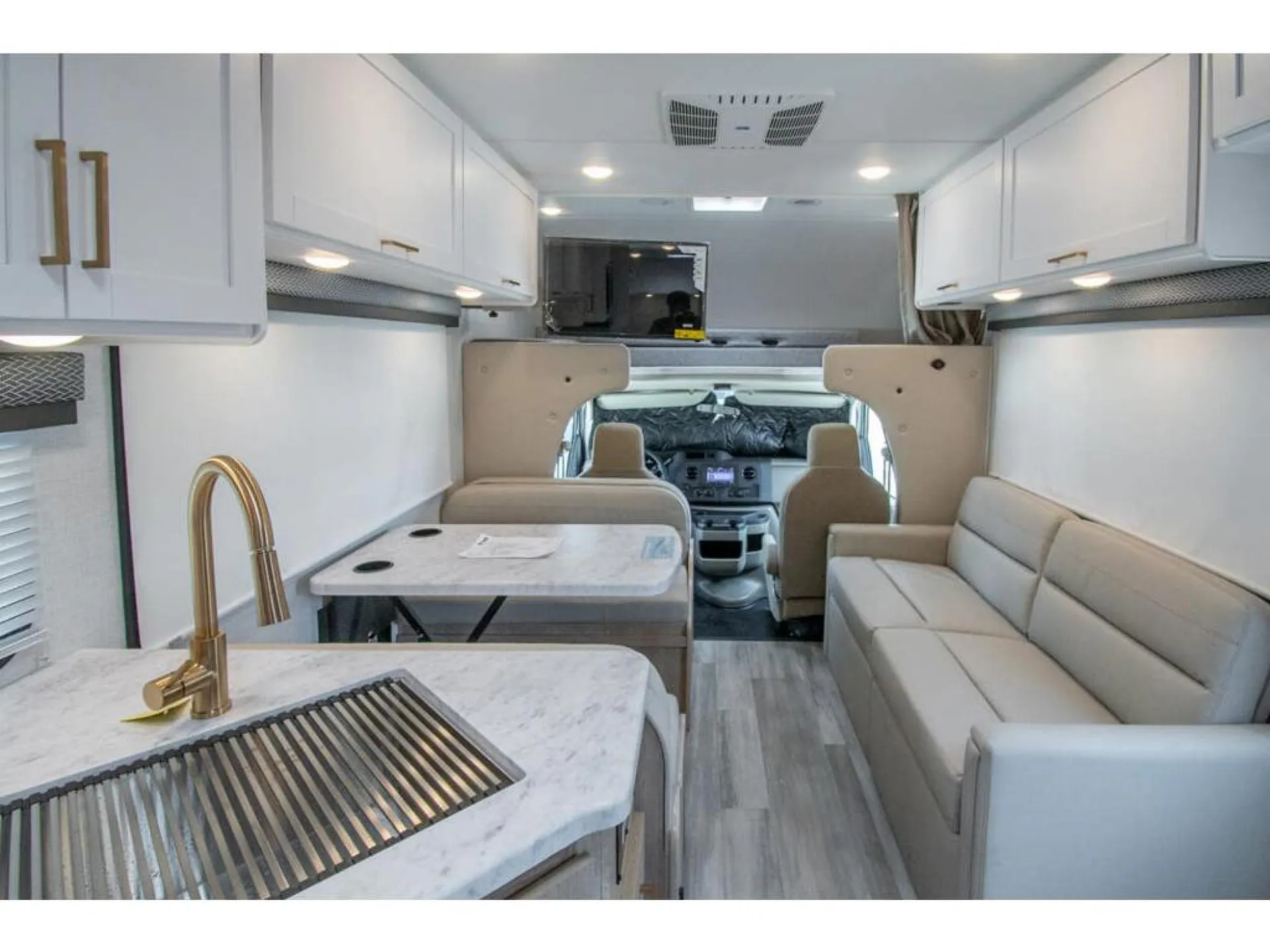 2026 Thor Motor Coach Four Winds 28G - Photo 4
