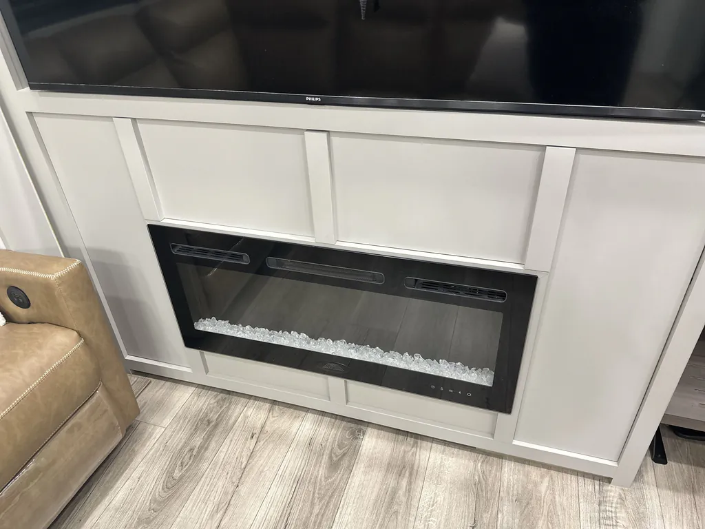 2025 Brinkley Model G 3950, Photos photo 20