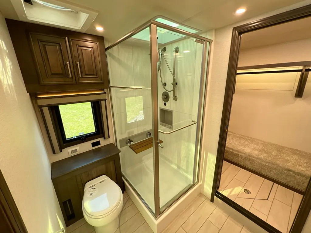 2026 Entegra Coach Aspire 44D, Photos photo 21