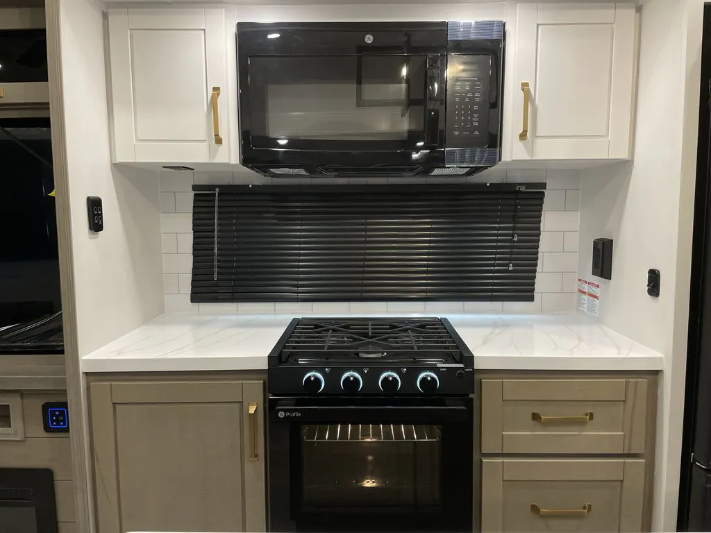 2026 Jayco Eagle 321RSTS, Photos photo 21