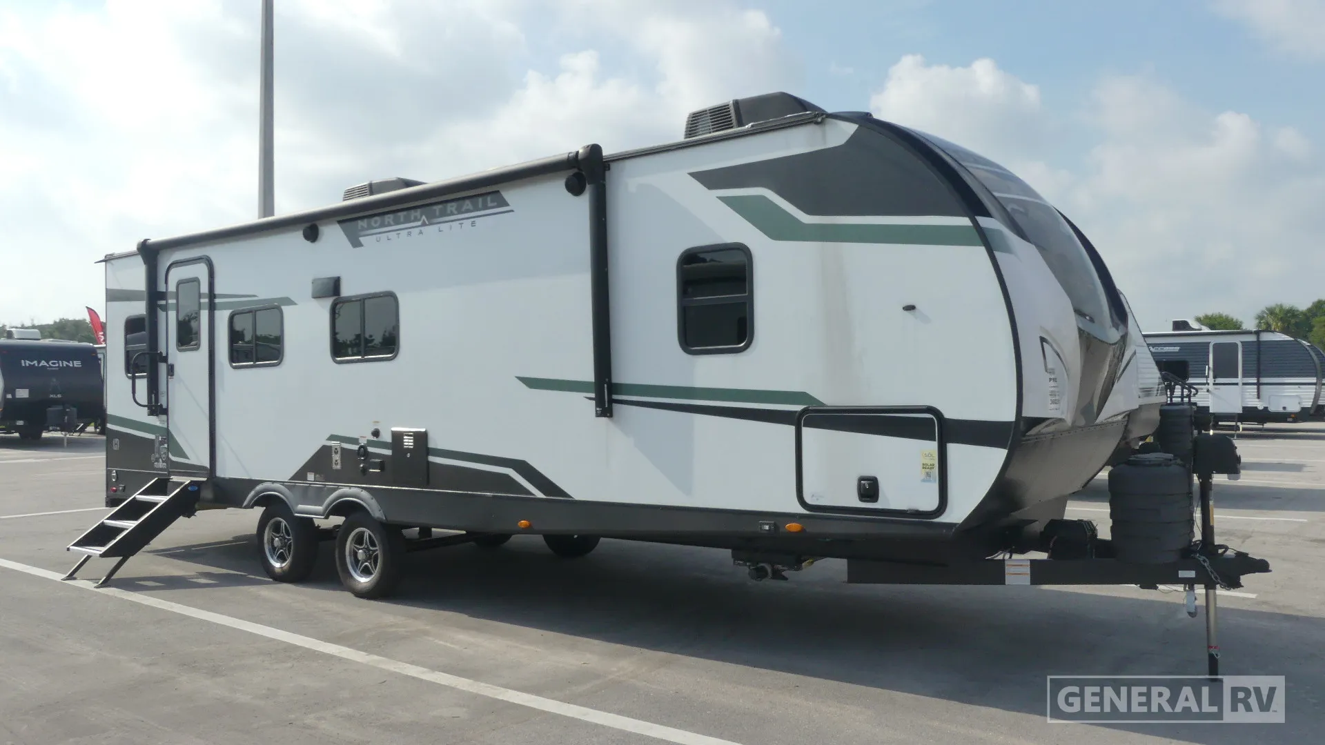 2025 Heartland North Trail Ultra Lite 26RLX - Photo 2