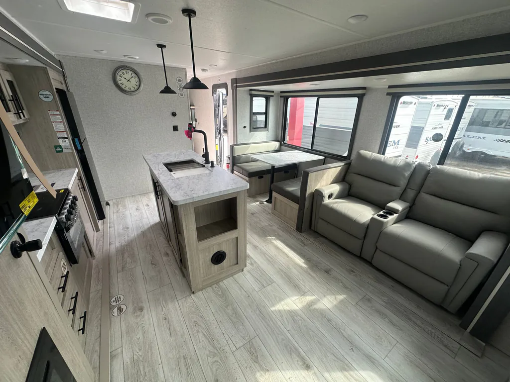 2026 East to West Della Terra 272RL, Photos photo 21