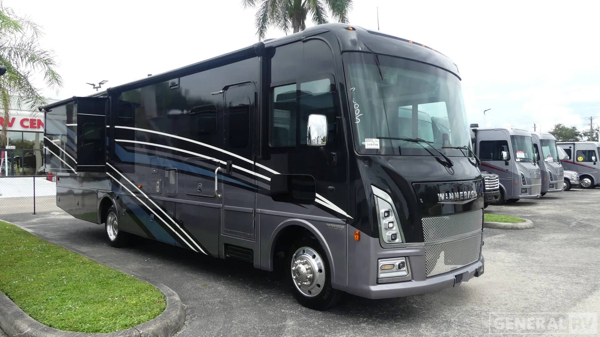 2025 Winnebago Adventurer 35F - Photo 2