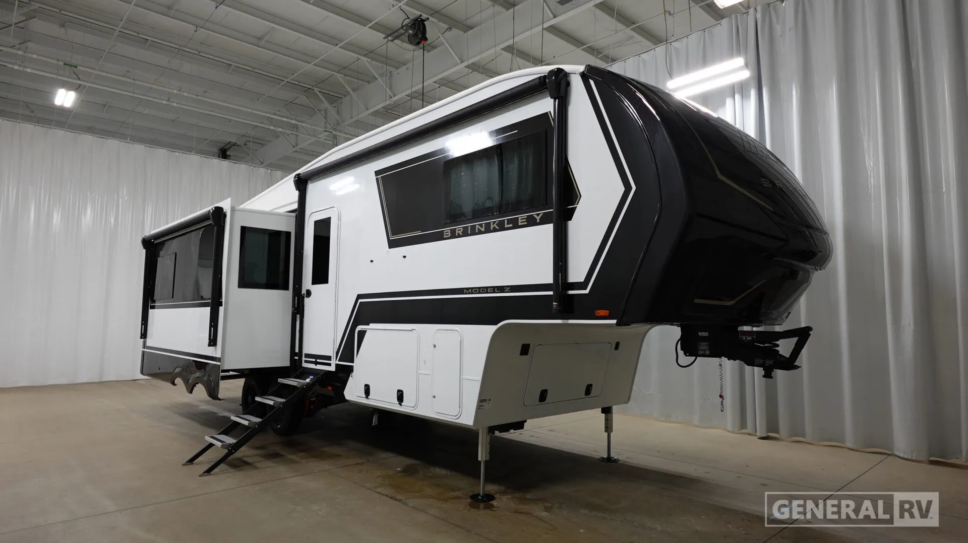 2026 Brinkley Model Z 2900 - Photo 2
