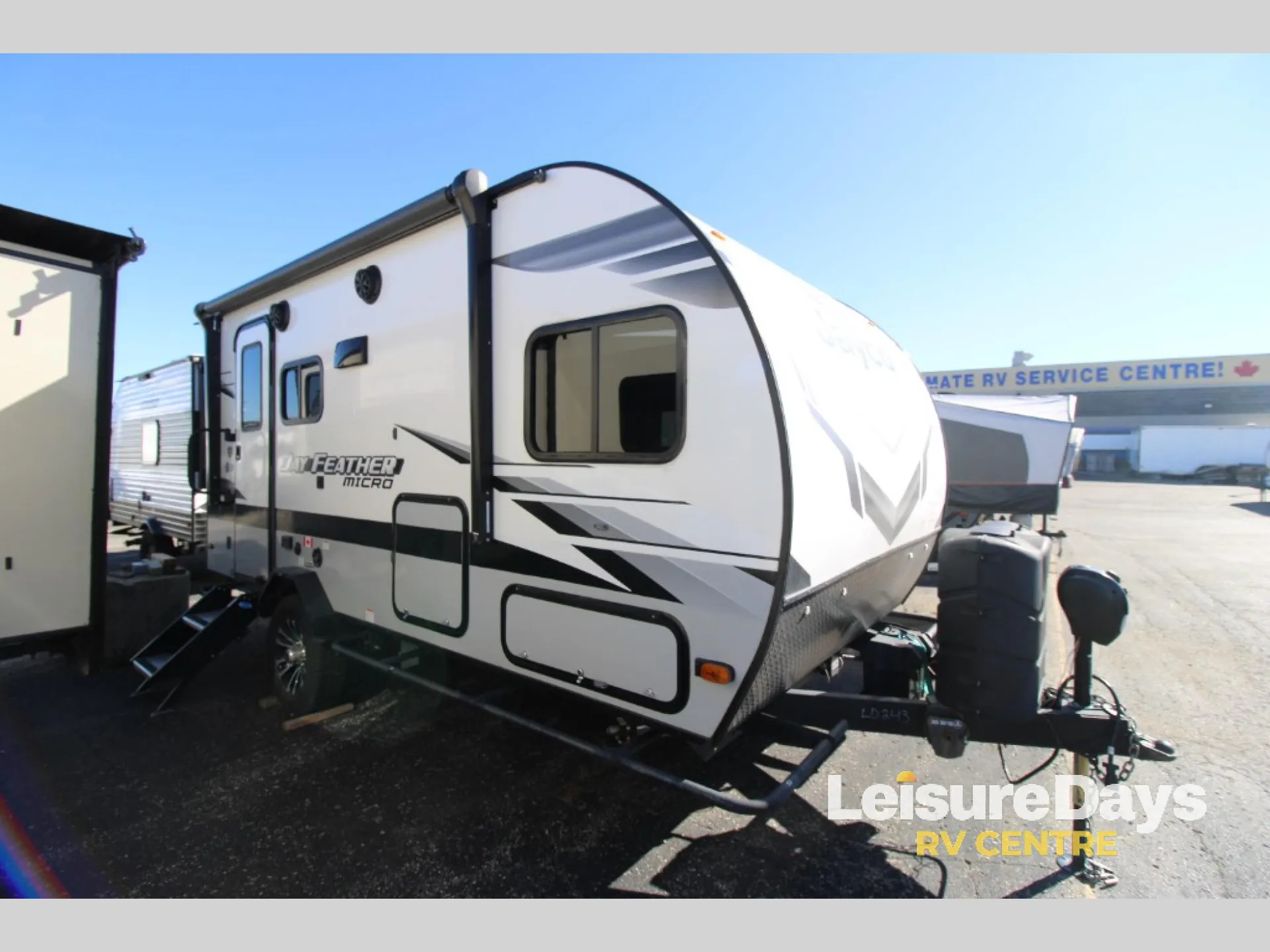 2023 Jayco Jay Feather Air 16FBS - Photo 2
