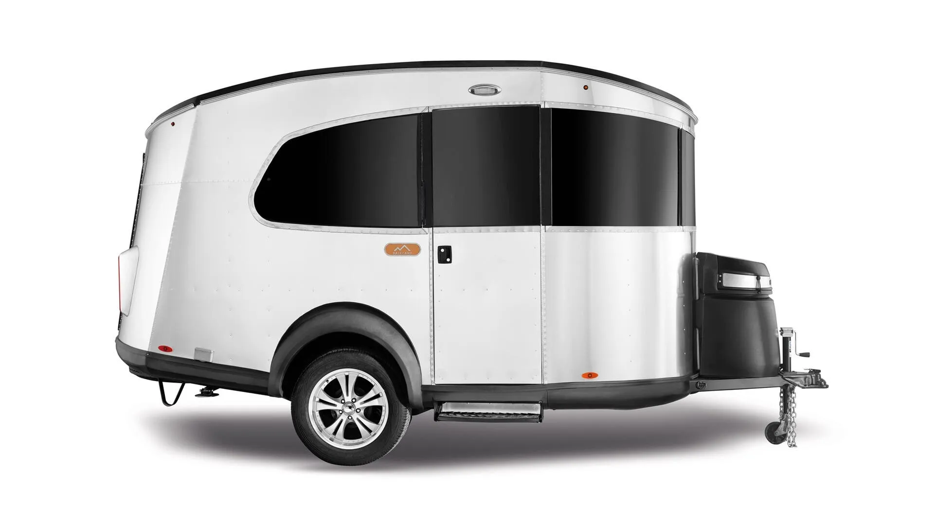 Basecamp 16 exterior