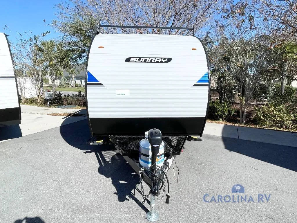 2026 Sunset Park RV SunRay 139T - Photo 3