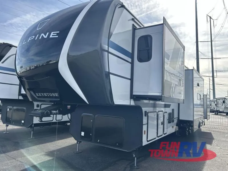 2026 Keystone Alpine Avalanche Edition 390DS - Photo 3