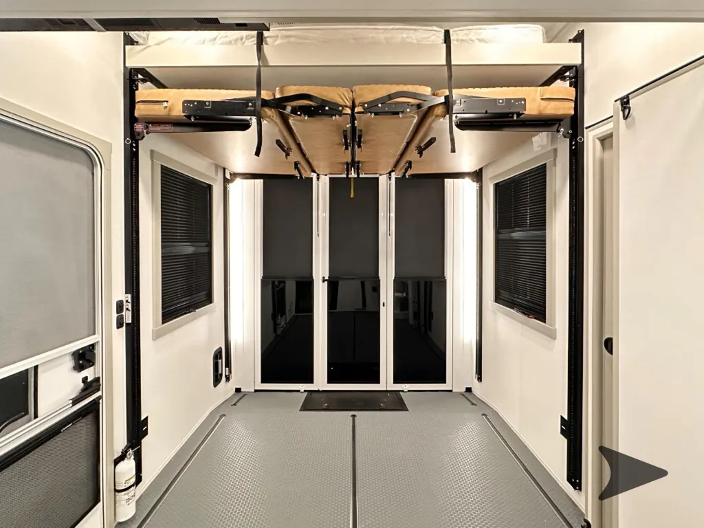 2026 Brinkley Model G 3520, Photos photo 88