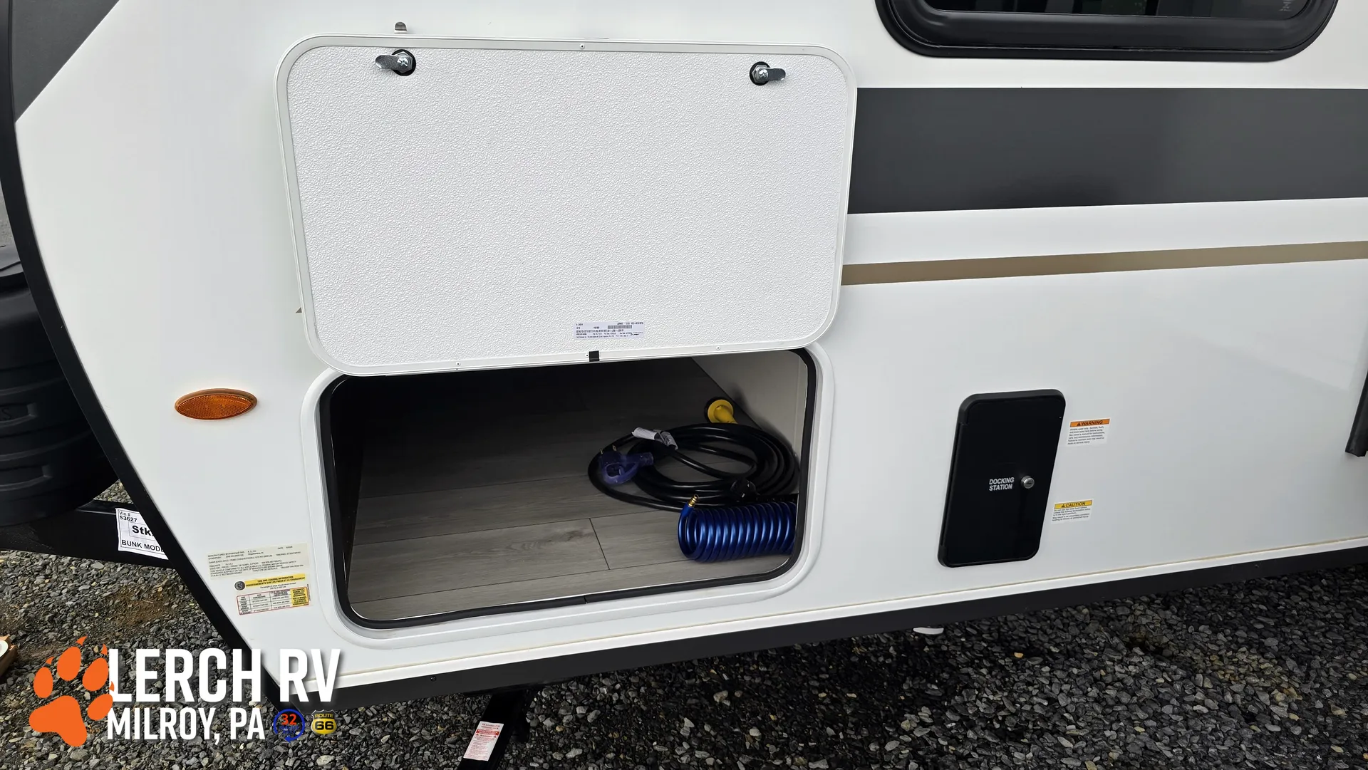 2027 KZ RV Connect Mini CM231BH - Photo 4