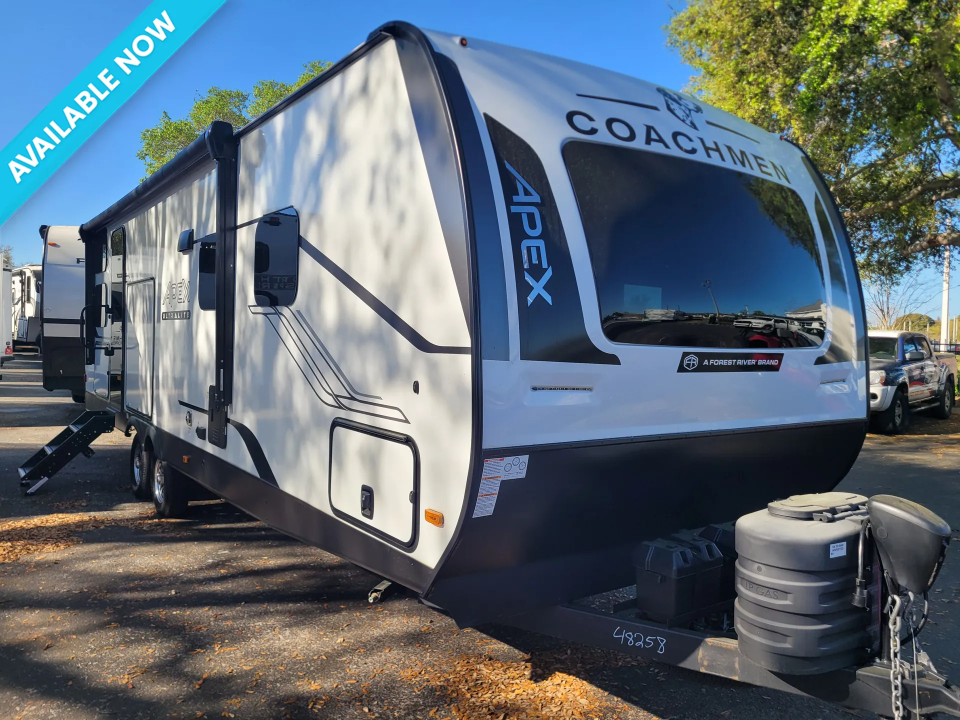 2025 Coachmen Apex Ultra-Lite 284BHSS - Photo 2