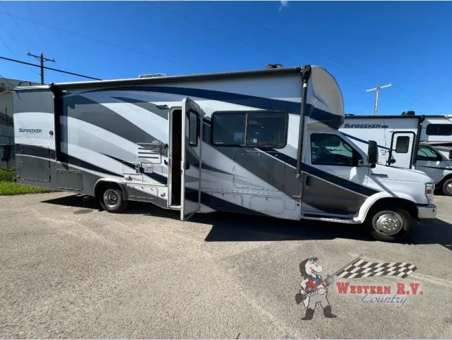 2017 Forest River Sunseeker 3050S - Photo 4