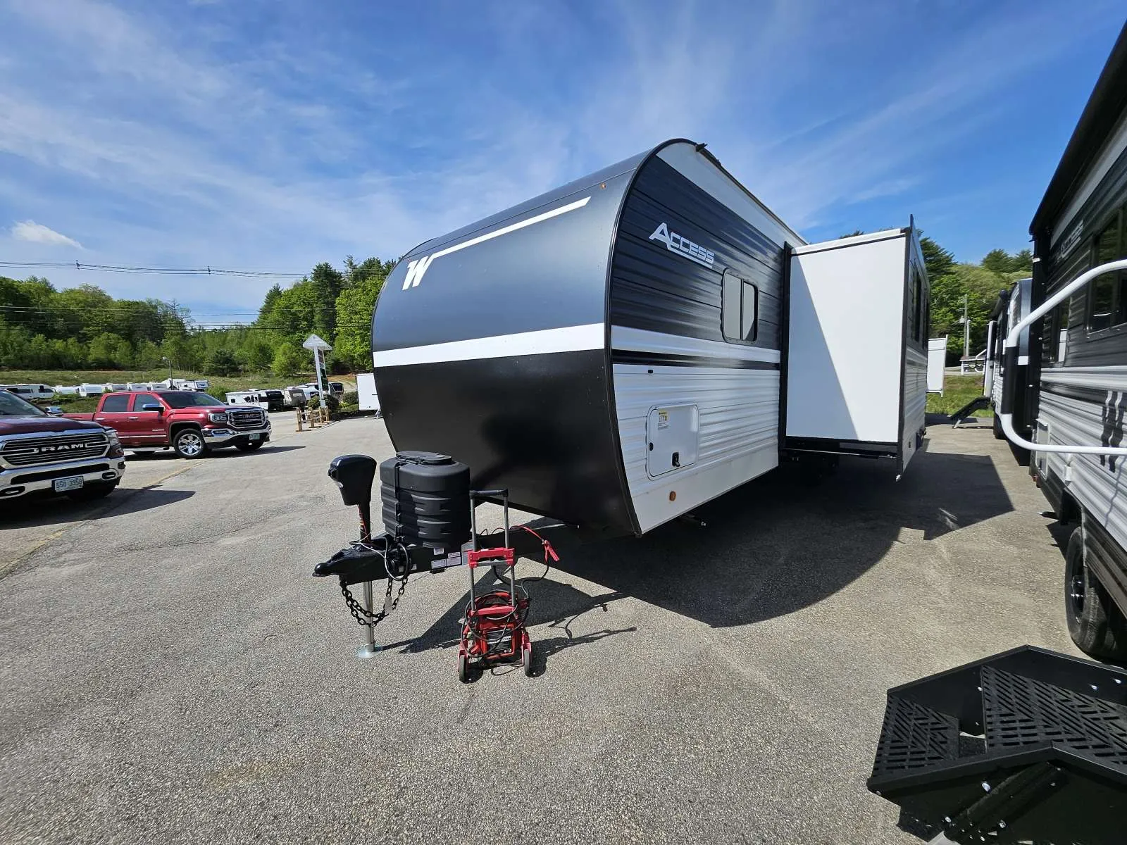 2026 Winnebago Access 27BH - Photo 4