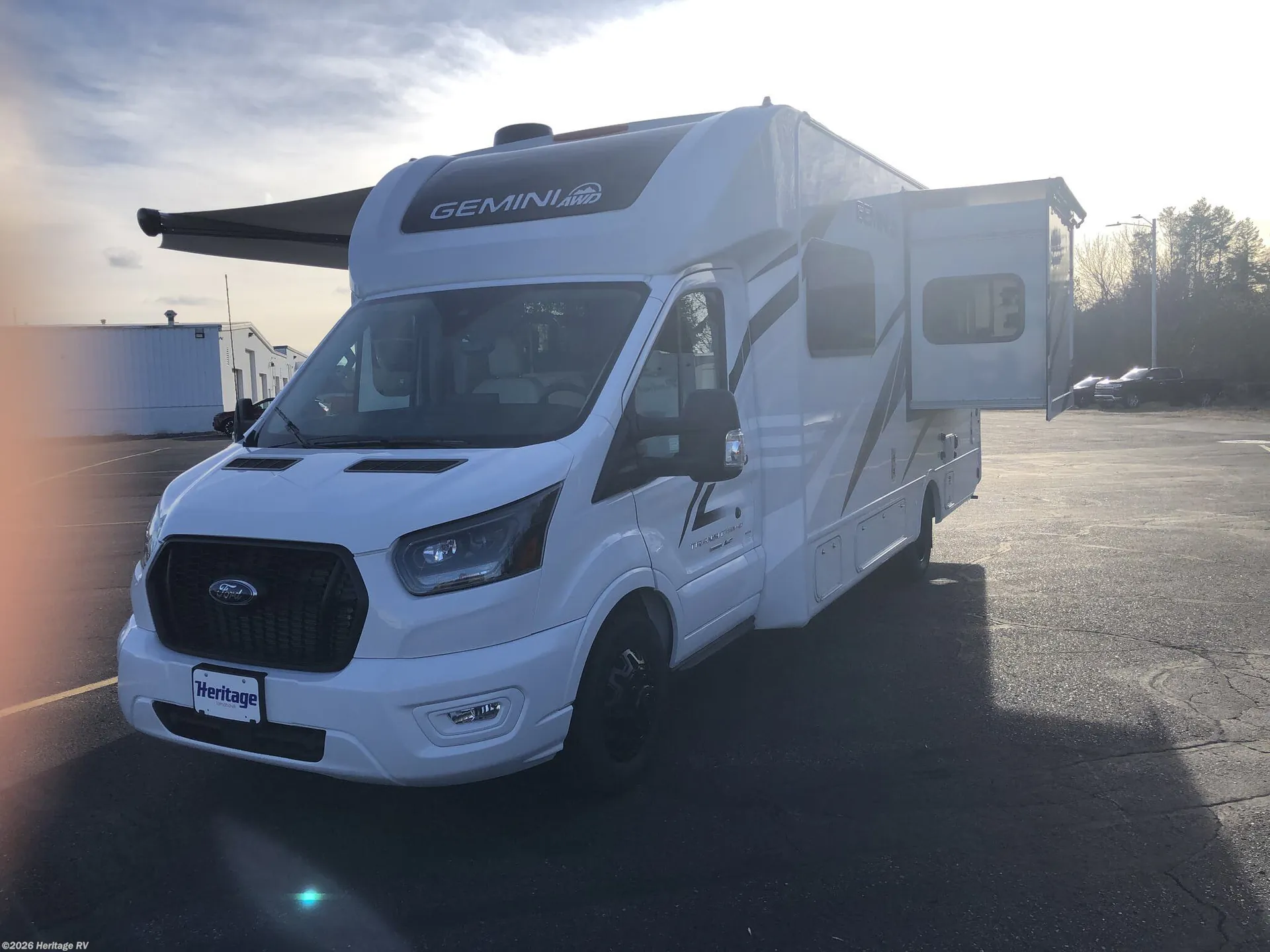 2025 Thor Motor Coach Gemini AWD 24JG - Photo 3