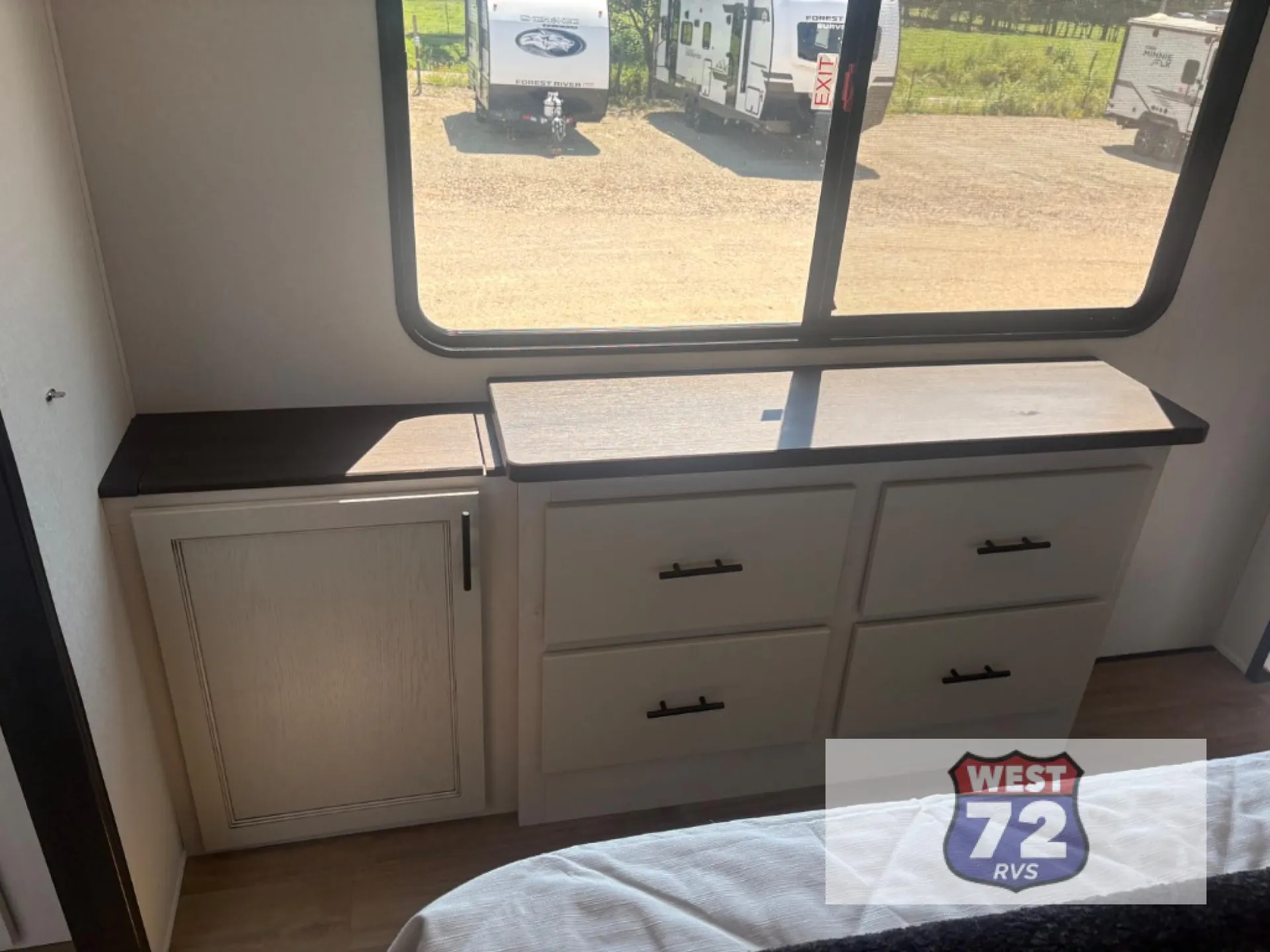 2027 Forest River Sabre 36EST — Photo 6