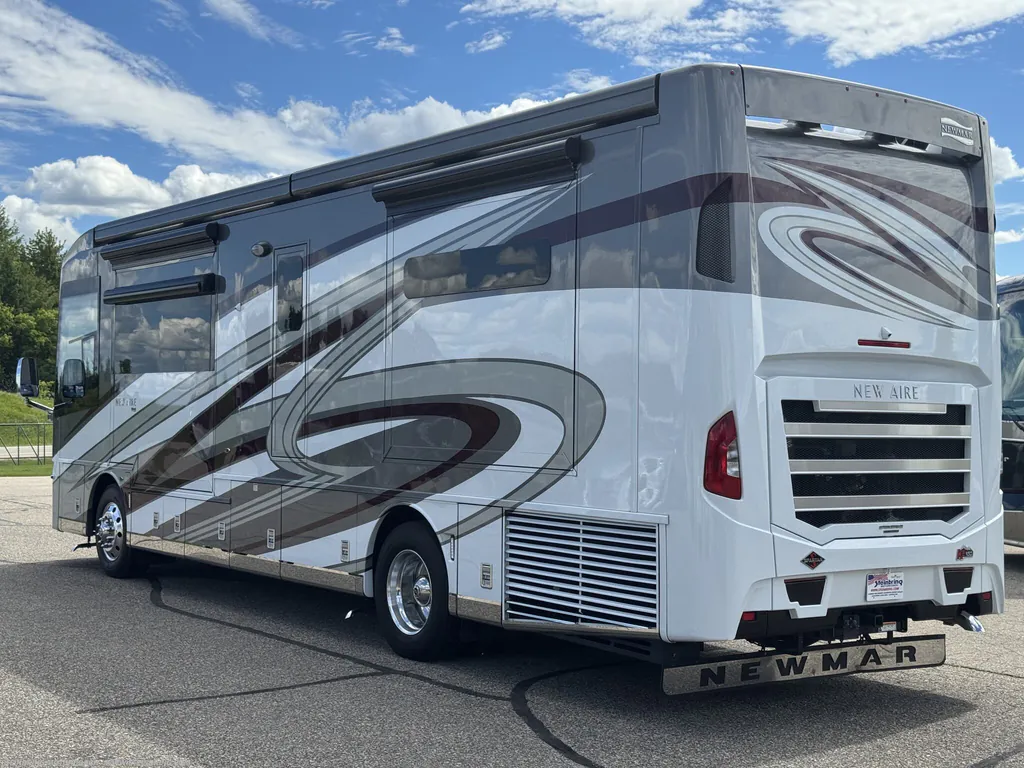 2022 Newmar New Aire 3543, Photos photo 5
