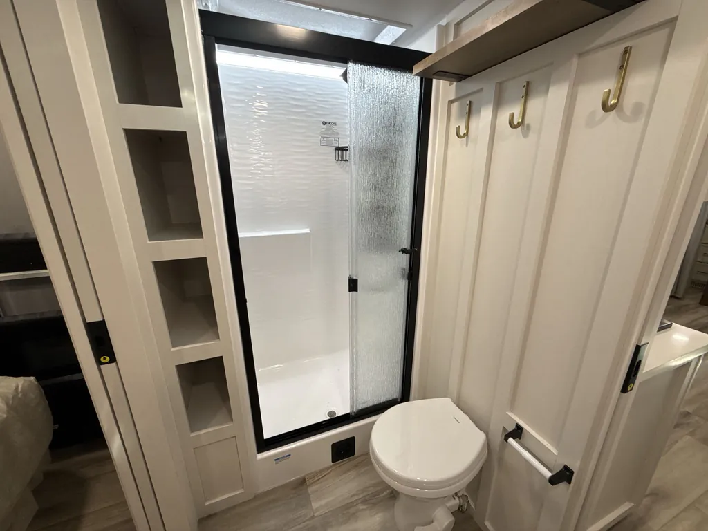 2027 Brinkley Model I 290, Photos photo 15