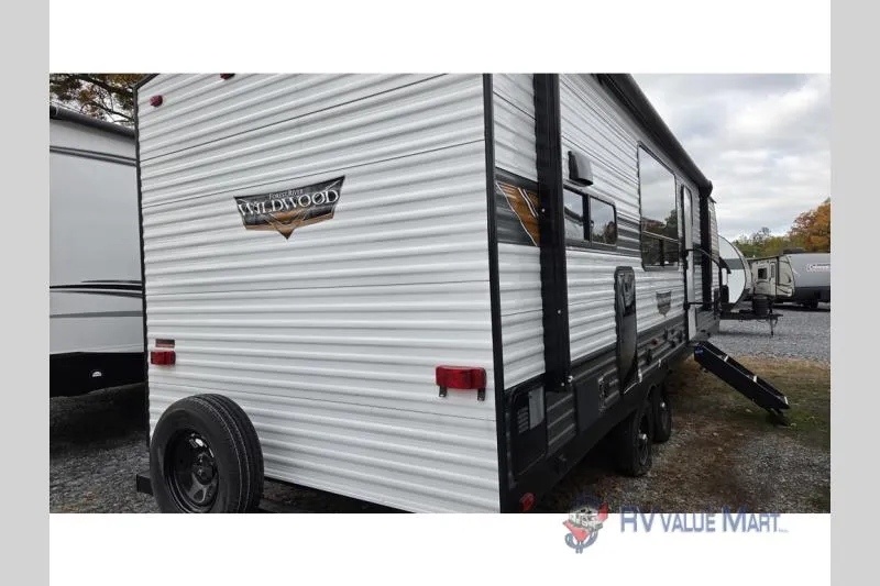 2022 Forest River Wildwood 27RK - Photo 3