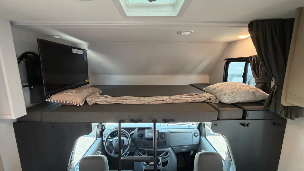 2026 Forest River Sunseeker 3050S, Photos photo 31