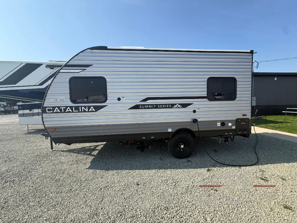 2027 Coachmen Catalina Summit Series 7 154RDX, Photos photo 9