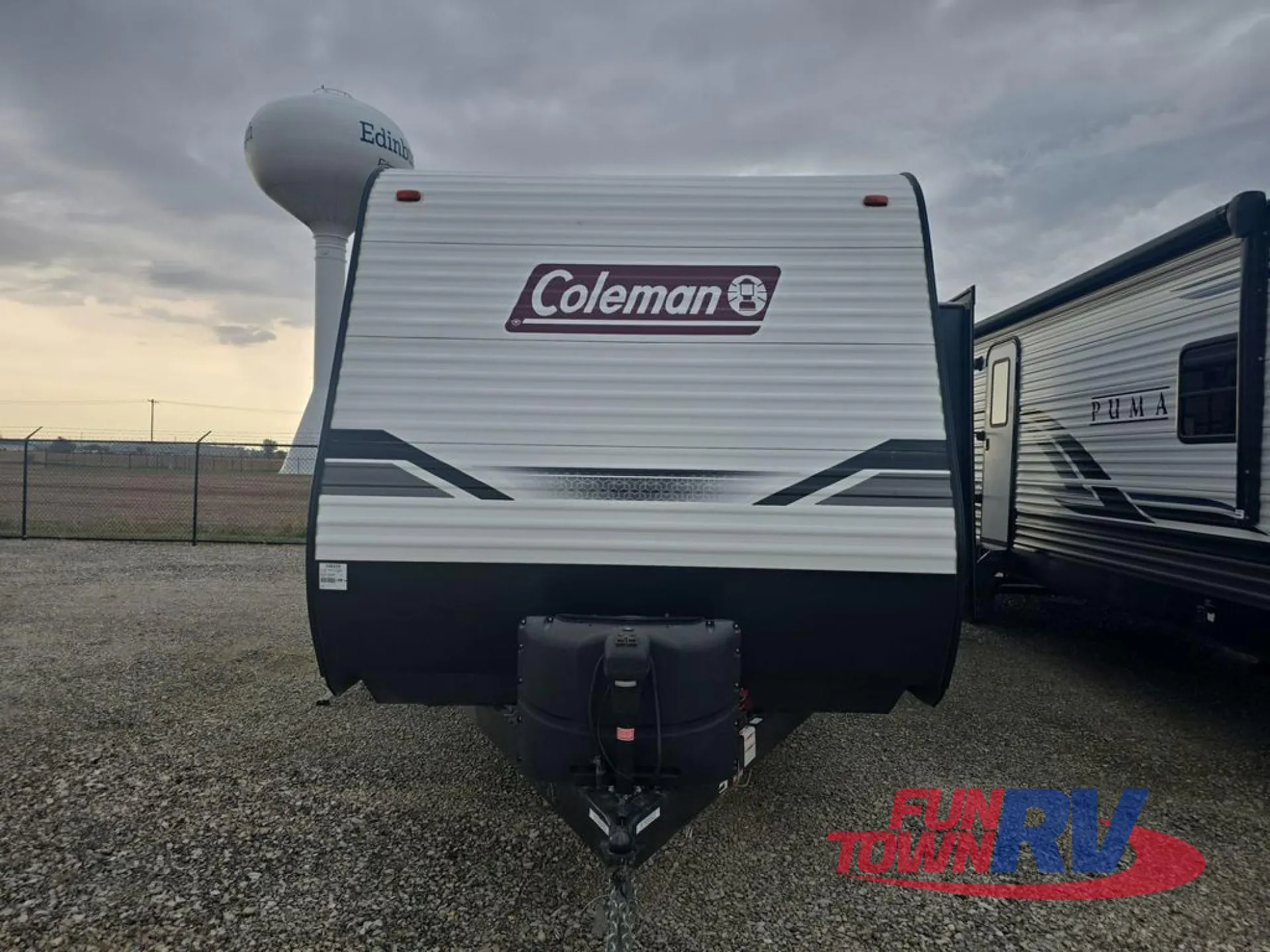 2021 Dutchmen Coleman Lantern 263BH