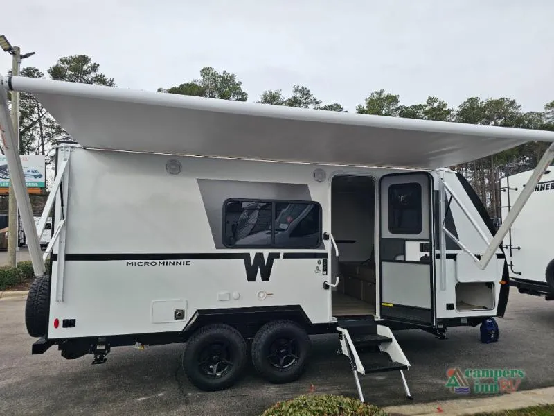 2026 Winnebago Micro Minnie 2108DS - Photo 3