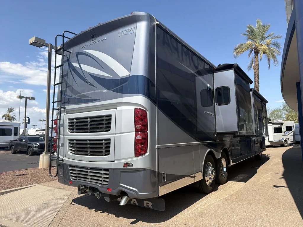 2019 Newmar Ventana 4369 - Photo 3
