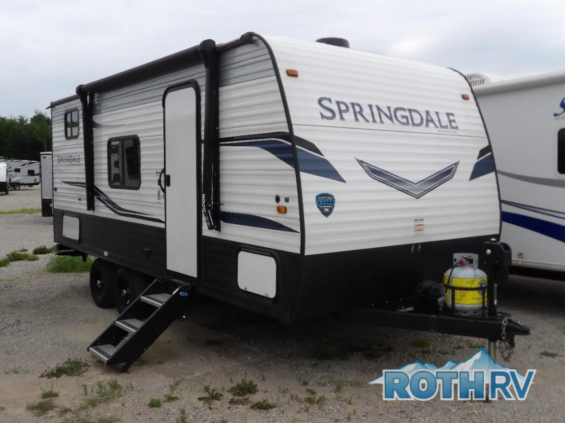 2022 Keystone Springdale Mini 2010BH - Photo 2