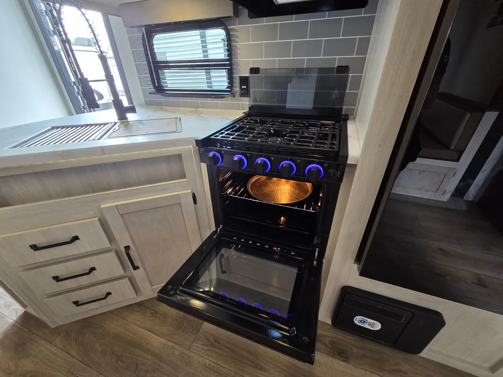 2027 Forest River Puma 32BHQS, Photos photo 4