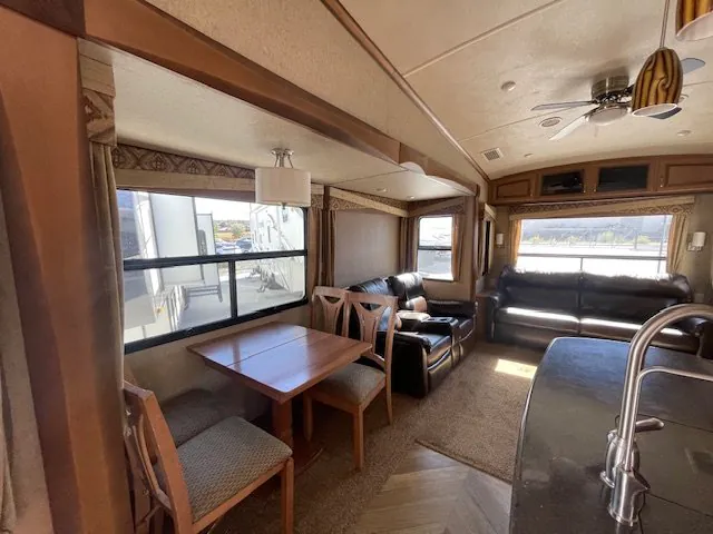 2016 Forest River Cedar Creek 36CKTS — Photo 6